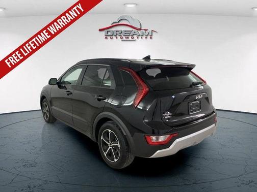 2024 Kia Niro EX