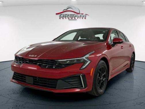 2025 Kia K5 LXS