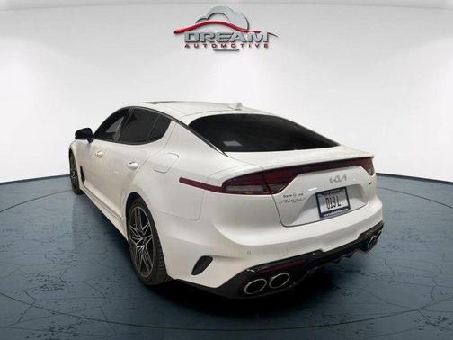 2023 Kia Stinger GT2