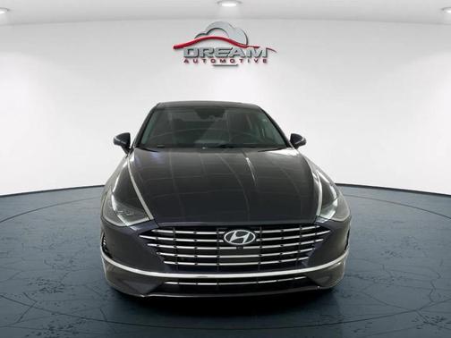 2021 Hyundai SONATA Hybrid Limited