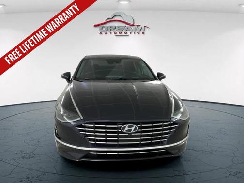 2021 Hyundai SONATA Hybrid Limited