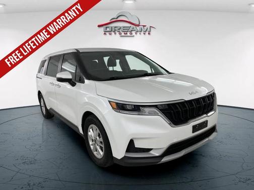 2023 Kia Carnival LX