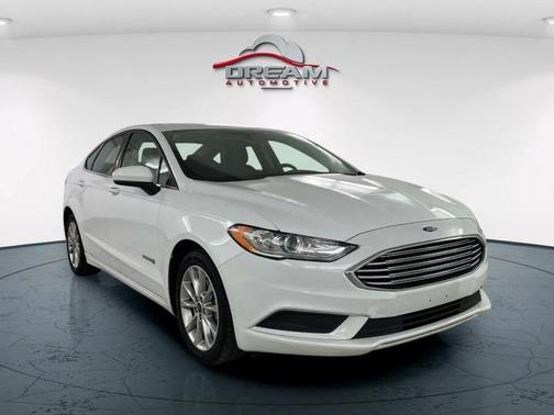 2017 Ford Fusion Hybrid SE