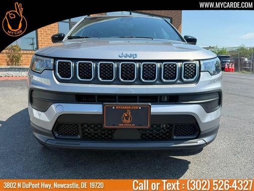 Billet Silver Metallic Clearcoat 2023 Jeep Compass Sport