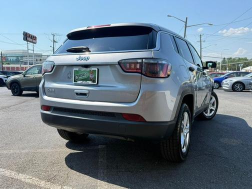Billet Silver Metallic Clearcoat 2023 Jeep Compass Sport