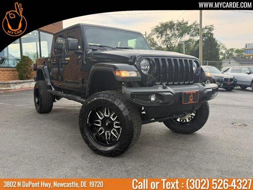 Black Clearcoat 2022 Jeep Gladiator Sport