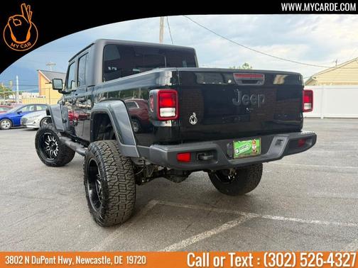 Black Clearcoat 2022 Jeep Gladiator Sport