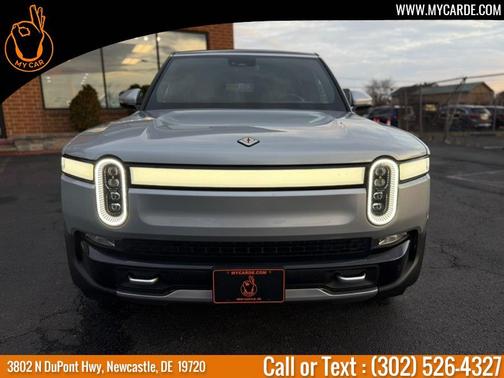 2024 Rivian R1S Adventure