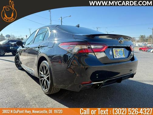 2021 Toyota Camry SE