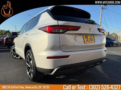 2022 Mitsubishi Outlander ES