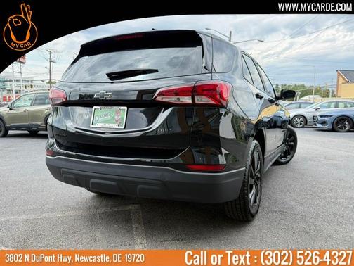 Mosaic Black Metallic 2024 Chevrolet Equinox LS