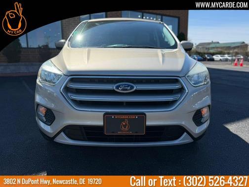 White Gold Metallic 2017 Ford Escape SE