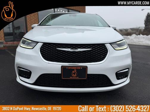 2023 Chrysler Pacifica Touring-L