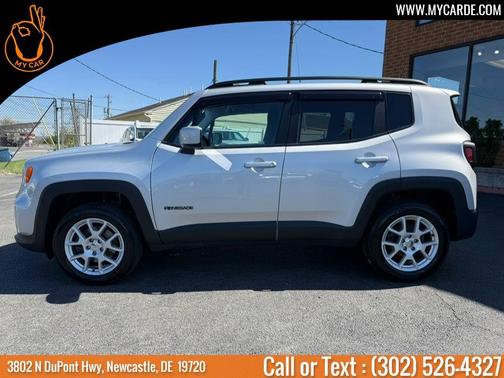 Glacier Metallic 2021 Jeep Renegade Latitude