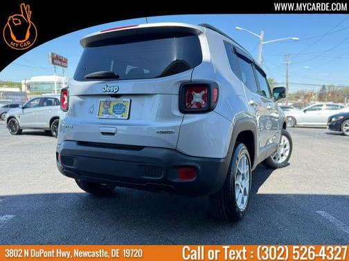 Glacier Metallic 2021 Jeep Renegade Latitude