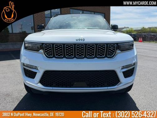 Bright White Clearcoat 2022 Jeep Grand Cherokee 4xe Summit
