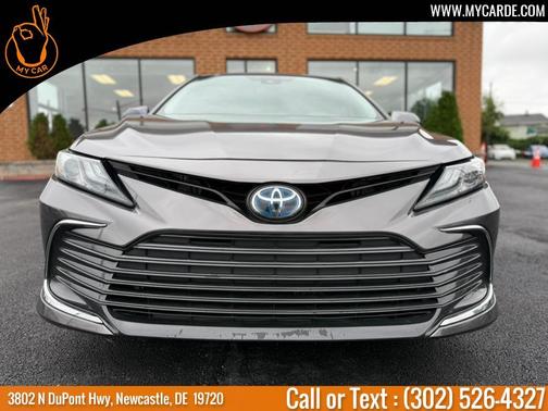 2023 Toyota Camry Hybrid XLE