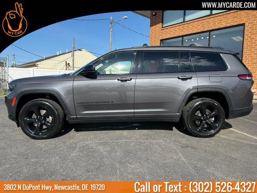 Metallic 2023 Jeep Grand Cherokee L Laredo