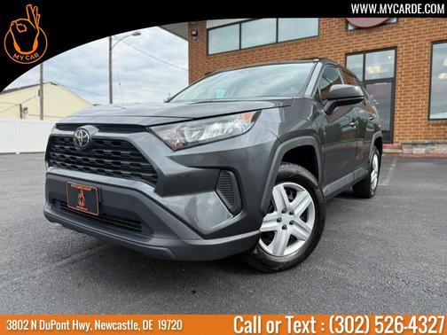 2020 Toyota RAV4 LE
