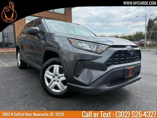 2020 Toyota RAV4 LE