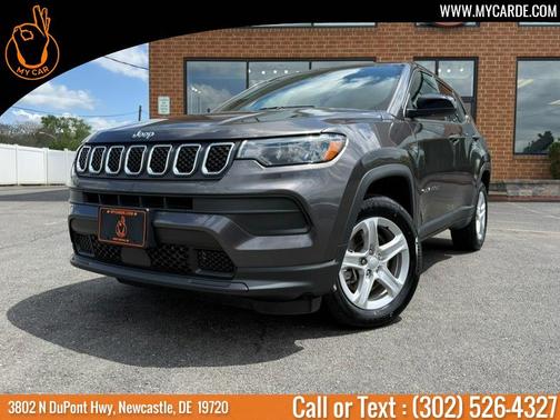 Granite Crystal Clearcoat Metallic 2023 Jeep Compass Sport