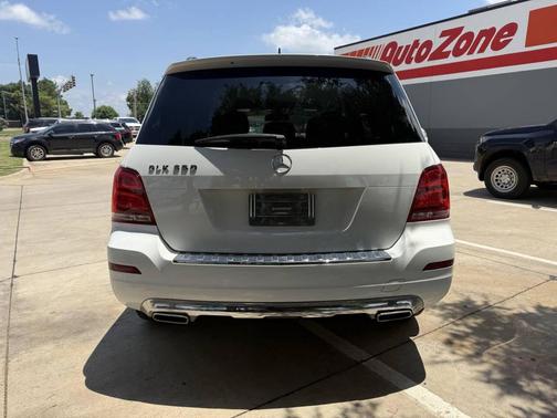 White 2015 Mercedes-Benz GLK-Class GLK 350