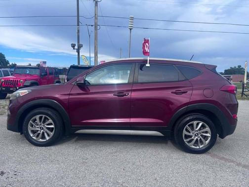 Ruby Wine 2017 Hyundai TUCSON Eco