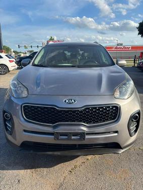 Mineral Silver 2017 Kia Sportage EX