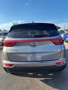 Mineral Silver 2017 Kia Sportage EX