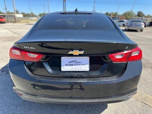 Mosaic Black Metallic 2018 Chevrolet Malibu LT