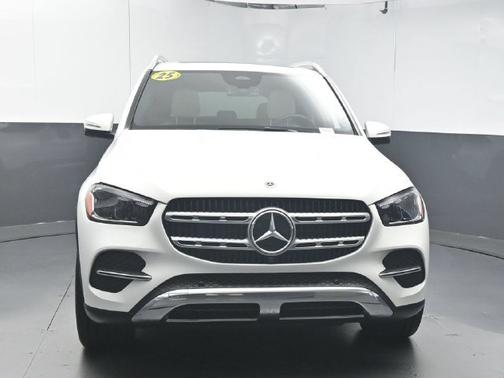 Polar White 2025 Mercedes-Benz GLE 350