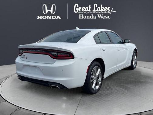 White Knuckle Clearcoat 2022 Dodge Charger SXT