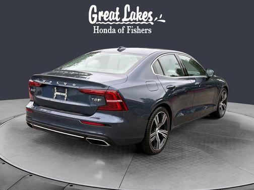 Denim Blue Metallic 2019 Volvo S60 Hybrid T5