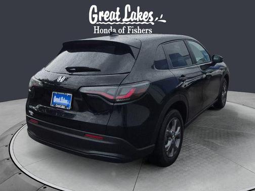 Crystal Black Pearl 2026 Honda HR-V LX