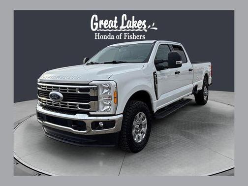 OXFORD WHITE 2023 Ford F-250 XLT
