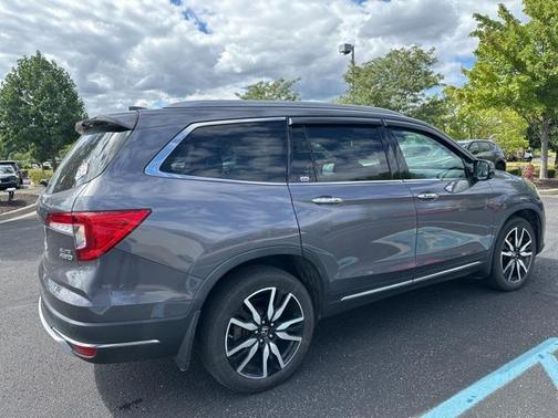 2022 Honda Pilot AWD Elite