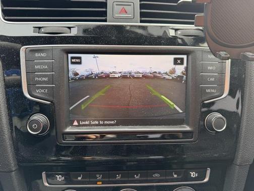 2017 Volkswagen Golf R 2.0T DSG