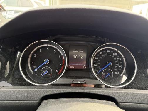 2017 Volkswagen Golf R 2.0T DSG