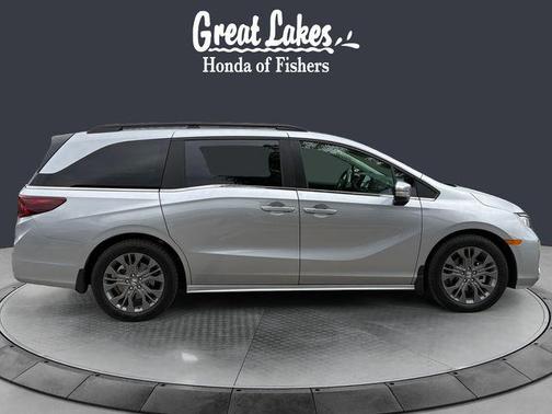 Silver Metallic 2026 Honda Odyssey Touring