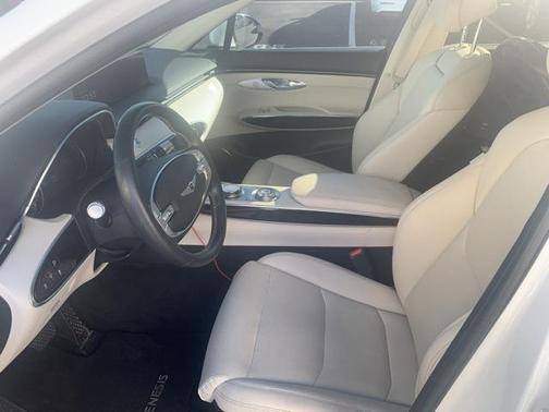 2025 Genesis GV70 2.5T AWD