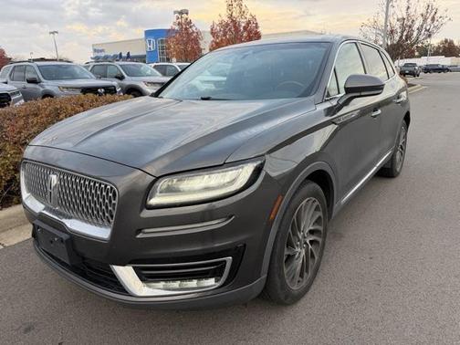 2019 Lincoln Nautilus Reserve