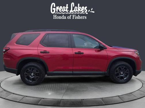 Radiant Red Metallic II 2024 Honda Pilot TrailSport