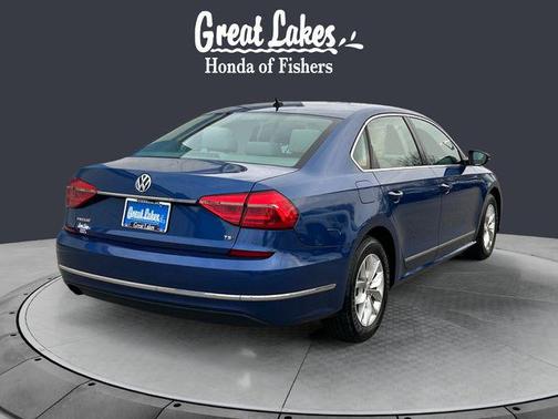 2016 Volkswagen Passat 1.8T S