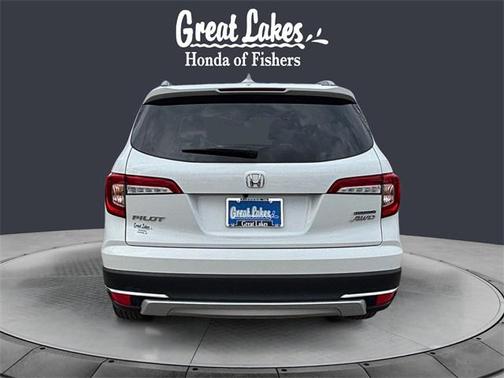 2022 Honda Pilot Touring 8-Passenger