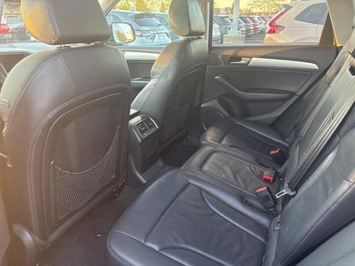 2013 Audi Q5 2.0T Premium Plus