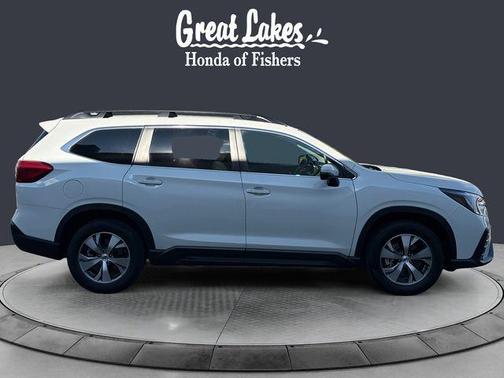Crystal White Pearl 2023 Subaru Ascent Premium 8-Passenger