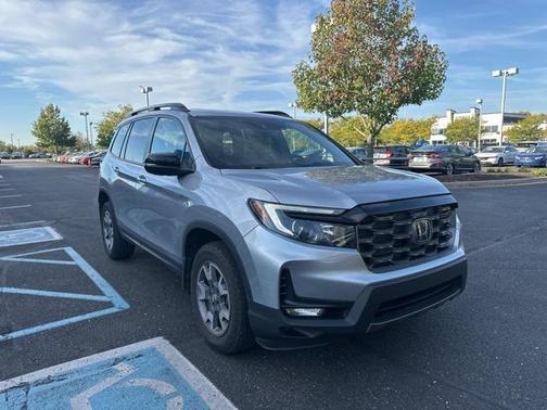 2022 Honda Passport AWD TrailSport