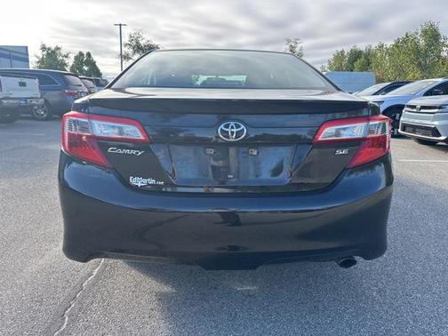 2013 Toyota Camry SE
