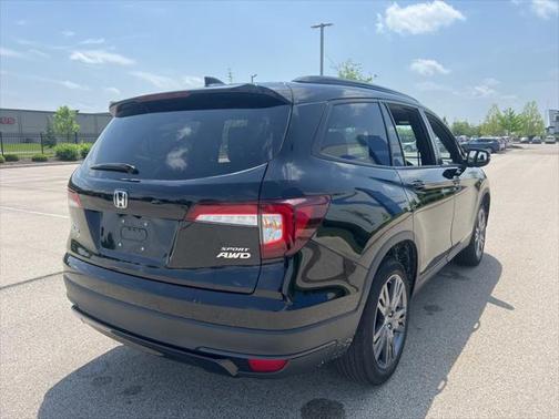 2022 Honda Pilot AWD Sport