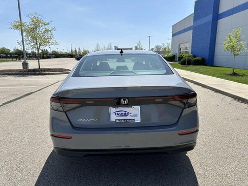 2025 Honda Accord Sport SE 1.5T